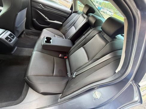 Used 2020 Honda Accord EX image 17