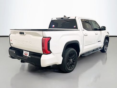 Used 2024 Toyota Tundra Limited AWD/4WD image 4