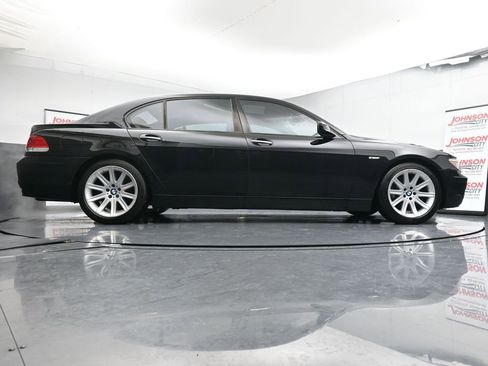 Used 2006 BMW 750Li image 38