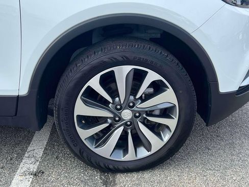 Used 2022 Buick Encore Preferred w/ Safety Package AWD/4WD image 9