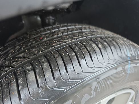 New 2026 Chevrolet Trax LT w/ Driver Confidence Package image 28