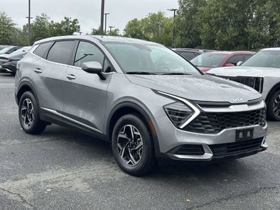 Used 2025 Kia Sportage LX