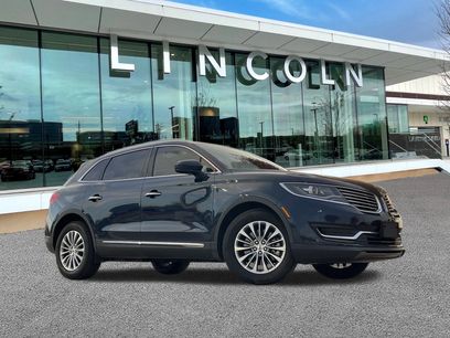 Used 2017 Lincoln MKX Select w/ Enhanced Security Package