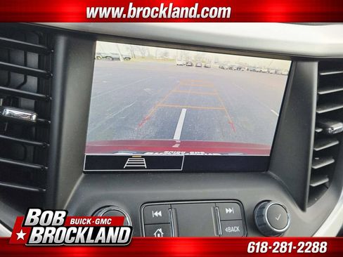 Used 2023 GMC Acadia SLE w/ Driver Convenience Package FWD image 28