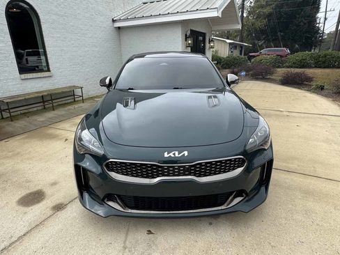 Used 2022 Kia Stinger GT2 image 3
