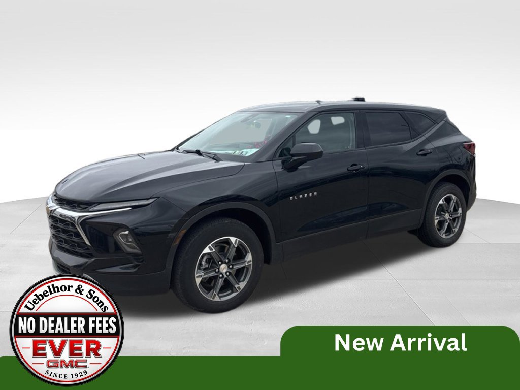 Used 2025 Chevrolet Blazer LT FWD image 10