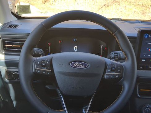 Used 2025 Ford Maverick Tremor AWD/4WD image 11