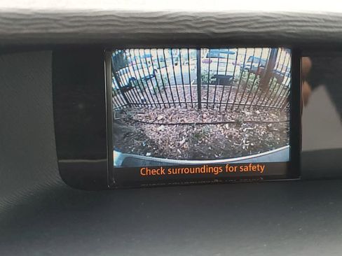Used 2013 Toyota Sienna XLE AWD/4WD image 4
