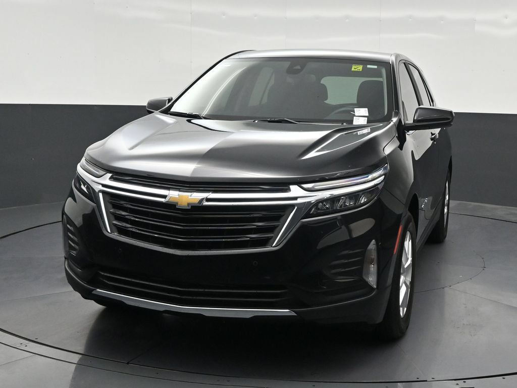 Used 2024 Chevrolet Equinox LT FWD image 9