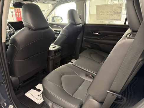 New 2026 Toyota Grand Highlander XLE AWD/4WD image 26