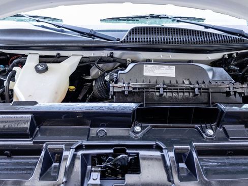 Used 2021 Chevrolet Express 3500 w/ Power Convenience Package image 15