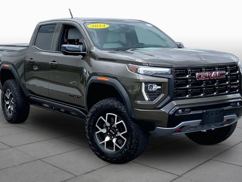 Used 2024 GMC Canyon AT4X AWD/4WD image 3