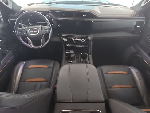 Used 2023 GMC Sierra 1500 AT4 w/ AT4 Premium Package AWD/4WD image 26