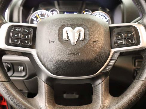 Used 2021 RAM 3500 Big Horn image 12