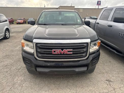 Used 2015 GMC Canyon 2WD Crew Cab w/ Convenience Package image 2