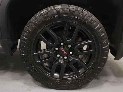 Used 2020 GMC Sierra 1500 Elevation w/ Elevation Value Package AWD/4WD image 24