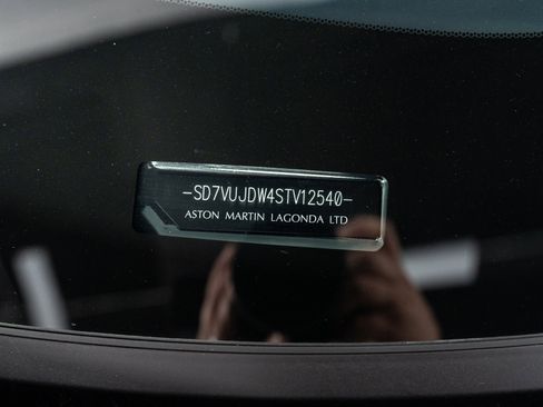 Used 2025 Aston Martin DBX 707 image 50