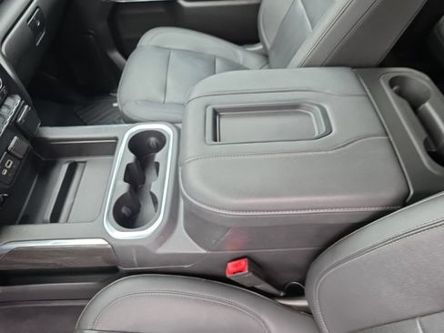 Used 2021 Chevrolet Silverado 1500 LTZ AWD/4WD image 25