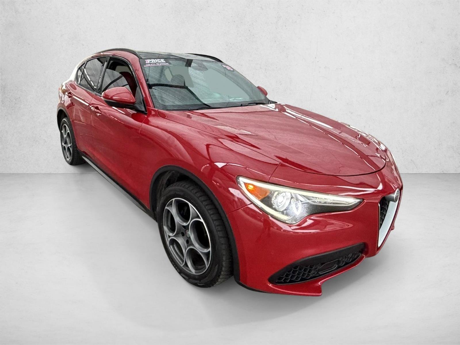 Used 2018 Alfa Romeo Stelvio Ti Sport AWD/4WD image 5
