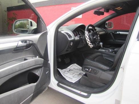 Used 2013 Audi Q7 3.0T S line Prestige w/ S Line Pkg AWD/4WD image 10
