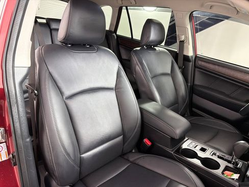 Used 2019 Subaru Outback 2.5i Limited AWD/4WD image 22