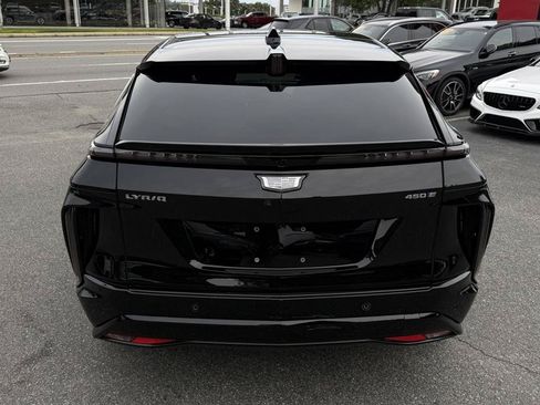 Used 2024 Cadillac Lyriq Sport RWD image 16