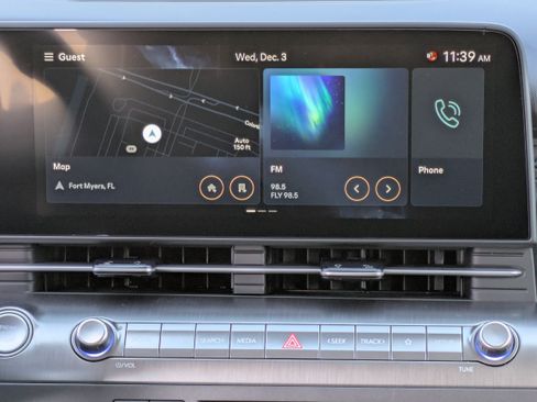 New 2025 Hyundai Kona SEL image 17