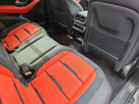 New 2026 Mercedes-Benz GLE 53 AMG 4MATIC image 11