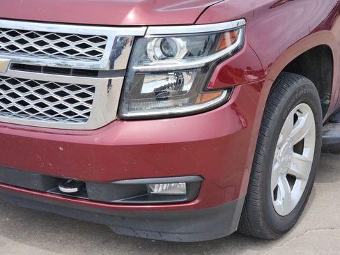 Used 2019 Chevrolet Tahoe LT w/ LT Signature Package AWD/4WD image 11