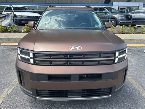 Used 2024 Hyundai Santa Fe Limited image 3