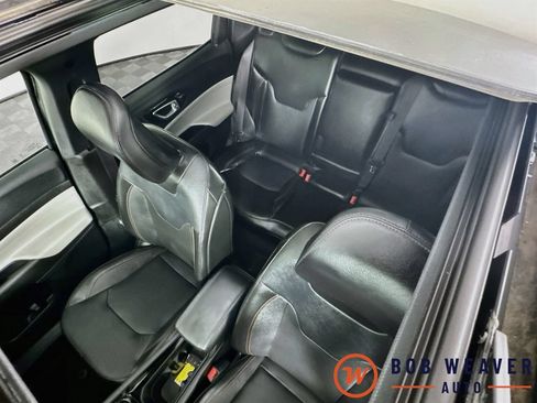 Used 2023 Jeep Compass Limited w/ Sun and Sound Group AWD/4WD image 27