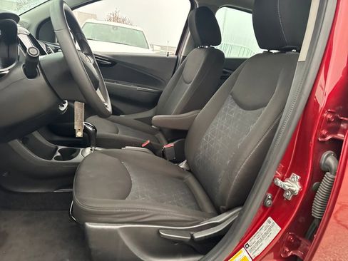 Used 2022 Chevrolet Spark LT image 13