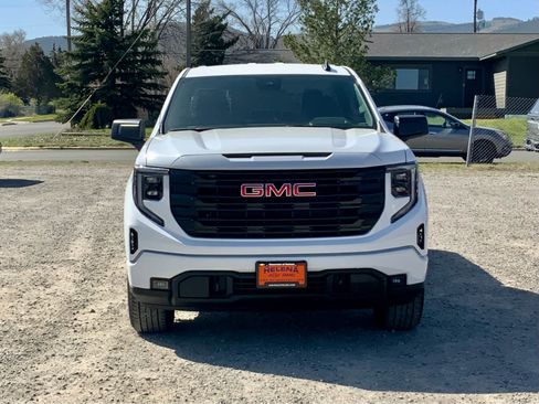 New 2026 GMC Sierra 1500 Elevation image 8