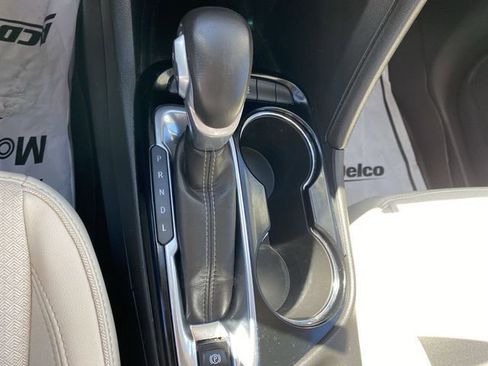 Used 2020 Buick Encore GX Select image 19