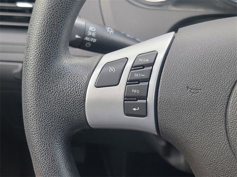 Used 2009 Chevrolet Malibu LT image 32