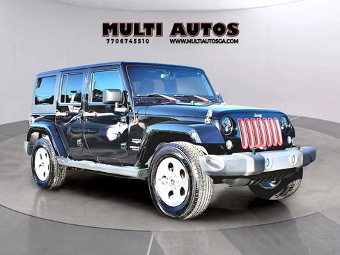 Used 2015 Jeep Wrangler Unlimited Sahara w/ Connectivity Group AWD/4WD image 1