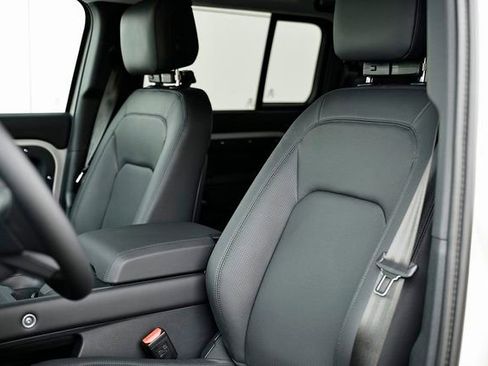 New 2026 Land Rover Defender 110 S image 26