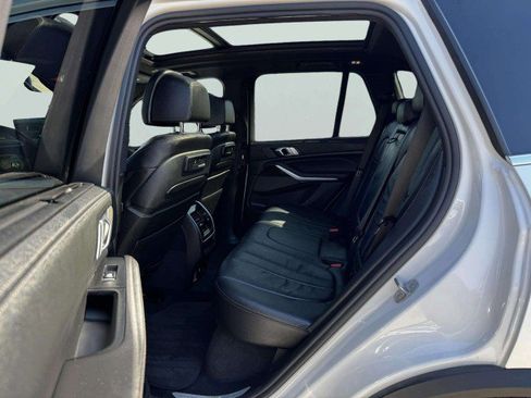 Used 2020 BMW X5 xDrive50i w/ Premium Package image 37