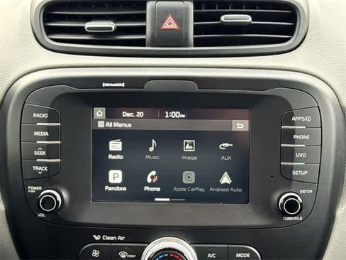 Used 2017 Kia Soul + w/ UVO Package image 12