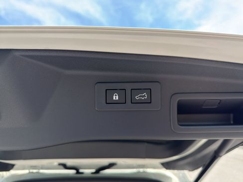 New 2026 Subaru Outback Premium AWD/4WD image 19