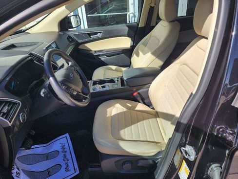 Certified 2022 Ford Edge SE w/ Black Appearance Package AWD/4WD image 11