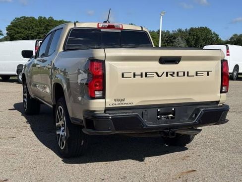 Used 2023 Chevrolet Colorado Z71 w/ Z71 Convenience Package 2 AWD/4WD image 6
