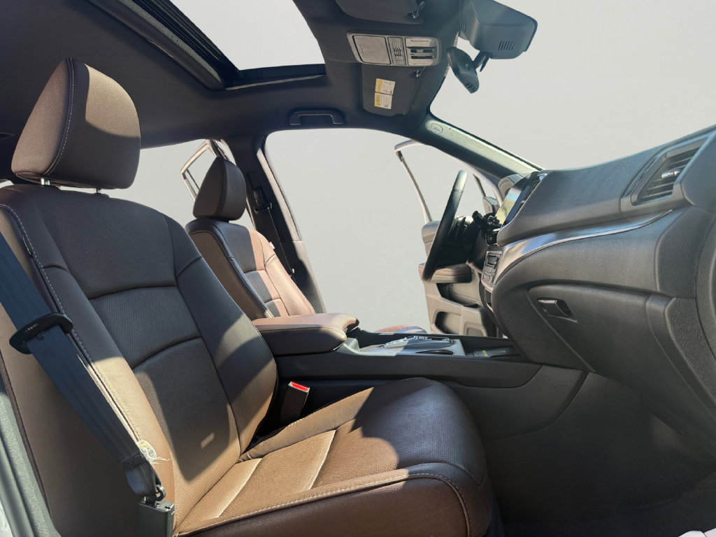 Certified 2025 Honda Passport EX-L image 25