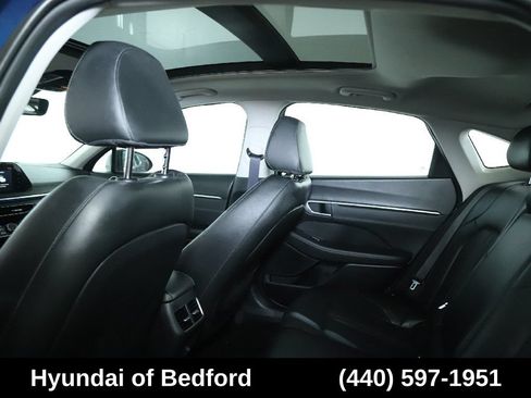 Used 2021 Hyundai Sonata Limited FWD image 17