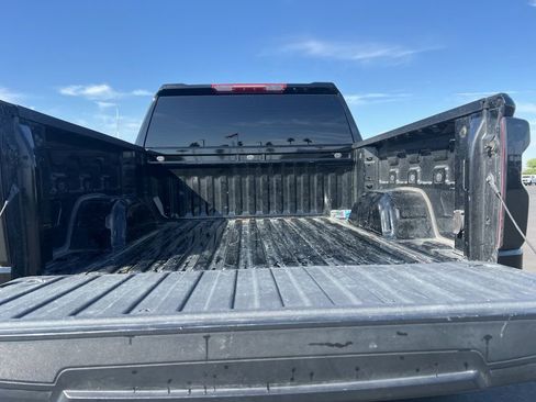 Certified 2025 Chevrolet Silverado 1500 Custom w/ LPO, Dark Essentials Package RWD image 9