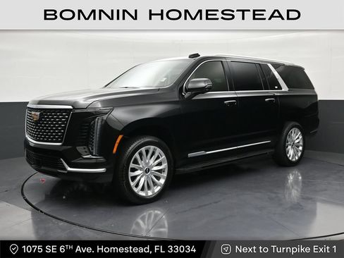 Used 2026 Cadillac Escalade ESV 2WD image 1