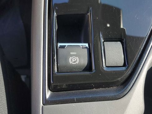 Certified 2024 Subaru Crosstrek 2.5i Wilderness w/ Crosstrek Mirror Package image 31