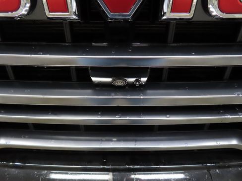 Used 2022 GMC Sierra 1500 AT4 w/ AT4 Premium Package image 55