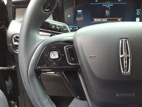 Certified 2023 Lincoln Corsair AWD image 15