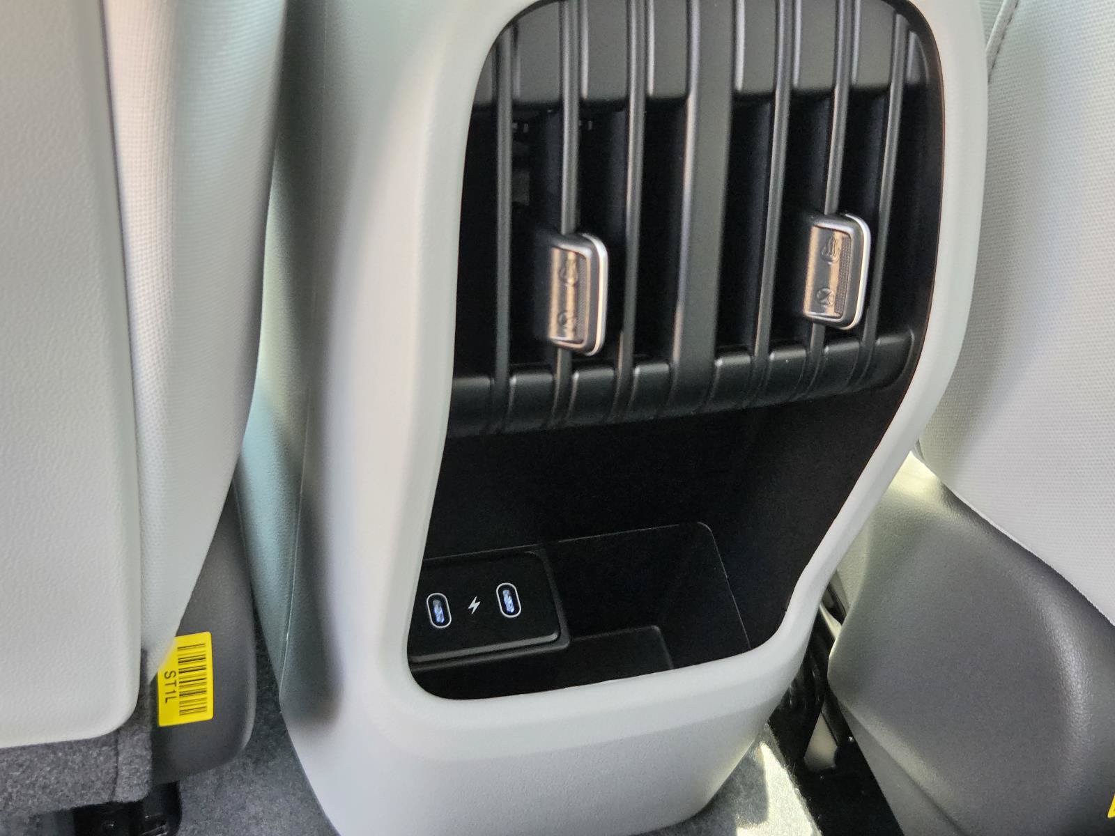New 2027 Hyundai Kona SEL Sport FWD image 11